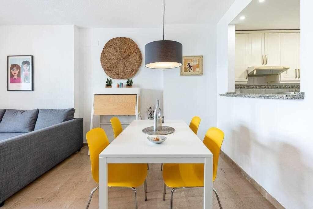 797 Holiday Rentals- Hermoso Apartamento Para 4 En Benalmádena Esterno foto