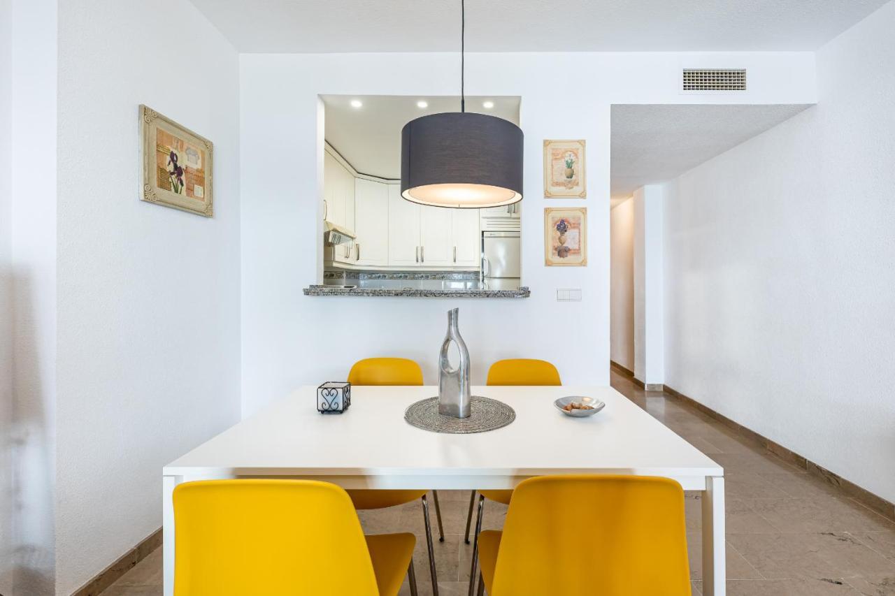 797 Holiday Rentals- Hermoso Apartamento Para 4 En Benalmádena Esterno foto
